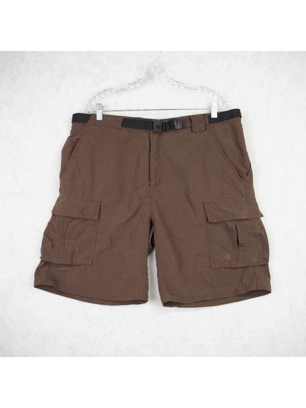 The North Face Mens Belted Nylon Adventure Cargo Shorts Size Large Brown Baggy